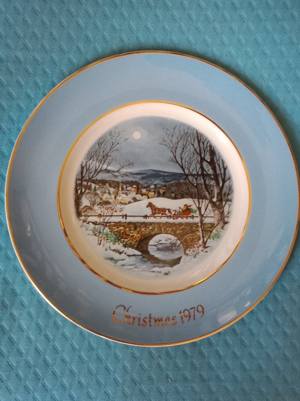 "Dashing through the Snow" Plate